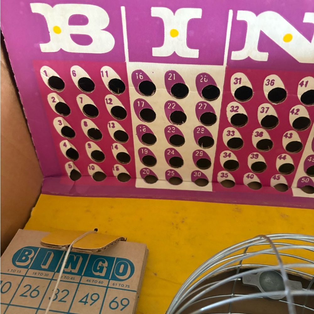 Metal Bingo Ball Cage with Crank Handle - Silver monte Carla bingo set - Picture 3 of 6